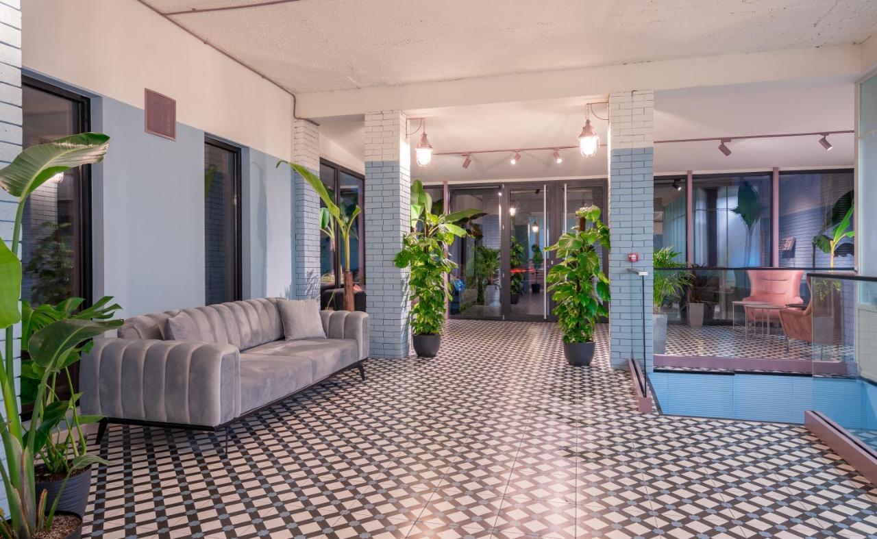 Laguna Hotel Тбілісі Екстер'єр фото